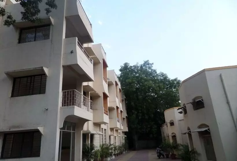 Hotelli Tourist Home Lodging