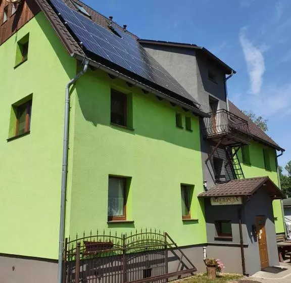 Hotelli Zielony Dom