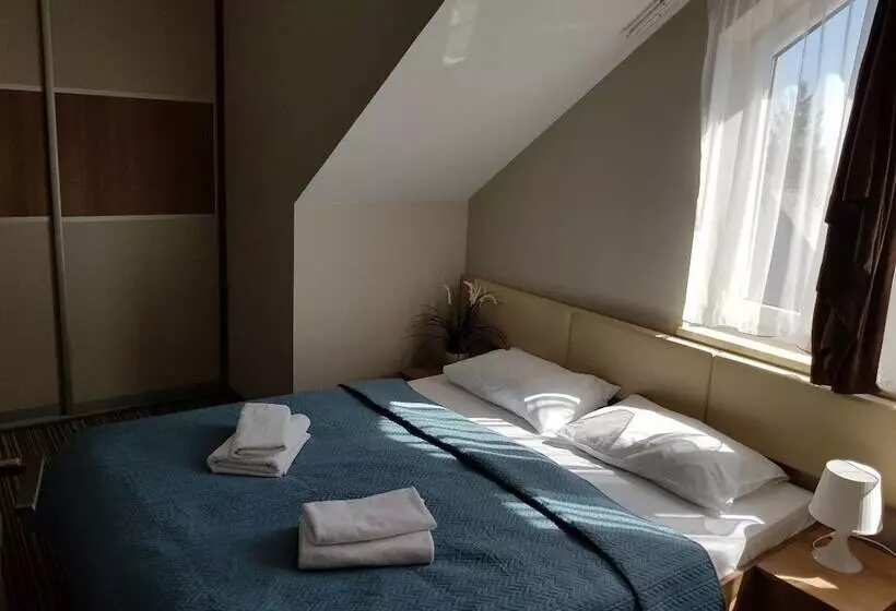 Marina Jastarnia    Apartamenty   Basen