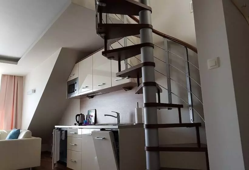 Marina Jastarnia    Apartamenty   Basen