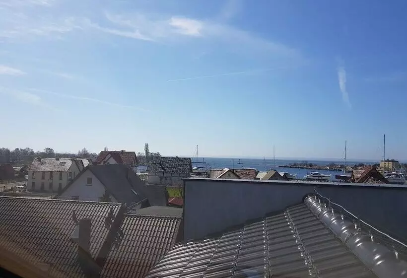 Marina Jastarnia    Apartamenty   Basen