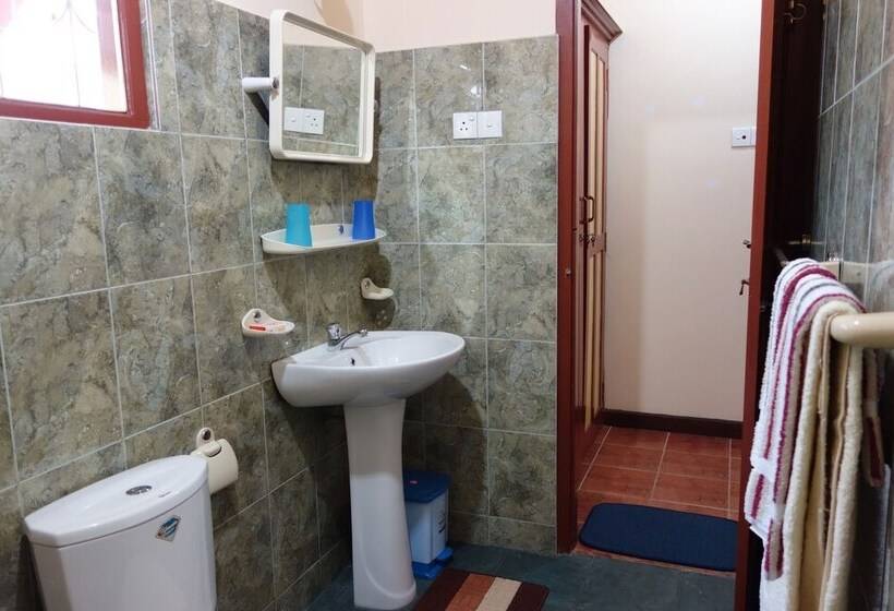 Пансион Manel Guesthouse