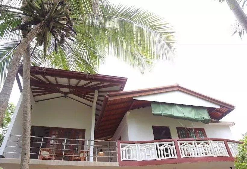 پانسیون Osanda Guest