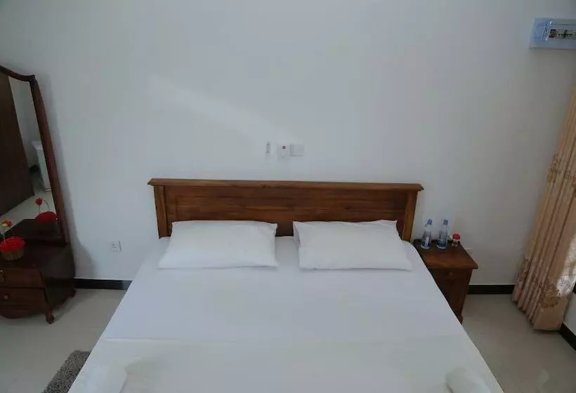 پانسیون Osanda Guest