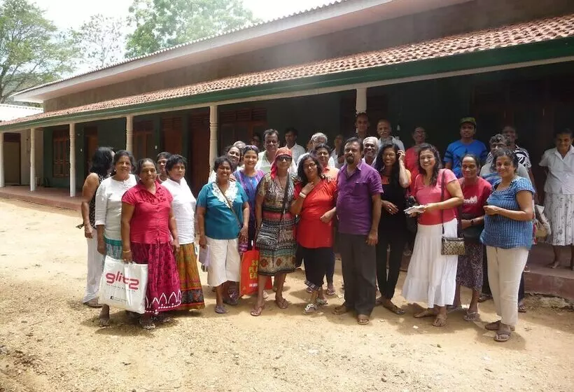 Majatalo Palugaha Pilgrim Resort