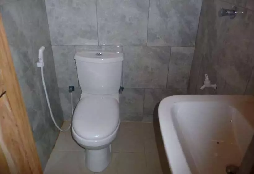 Majatalo Palugaha Pilgrim Resort