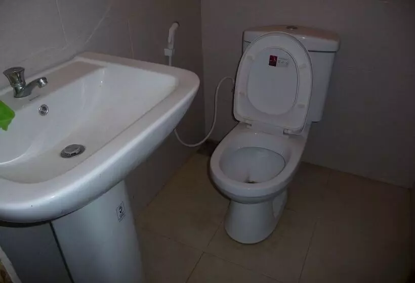 Majatalo Palugaha Pilgrim Resort