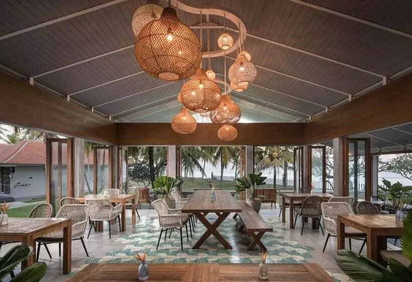 Majatalo Umadewi Surf & Retreat