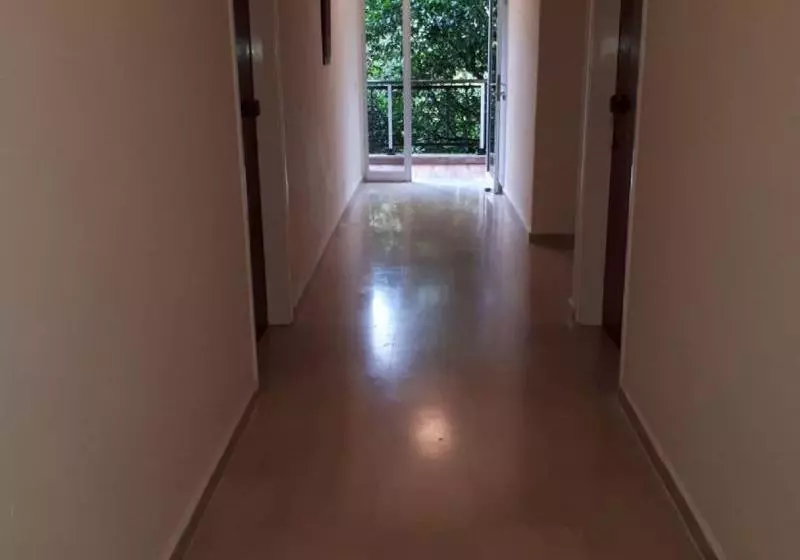 ペンション Votsala Rooms
