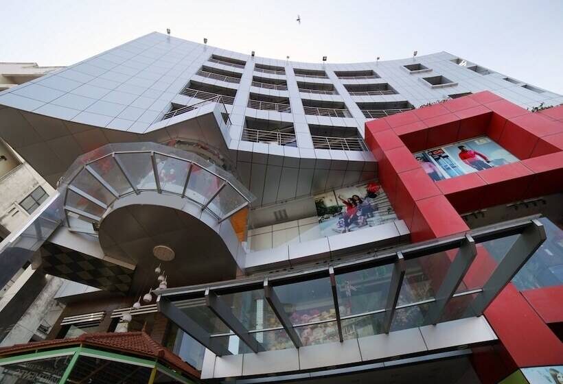 Dostyk Hotel By Oyo Rooms