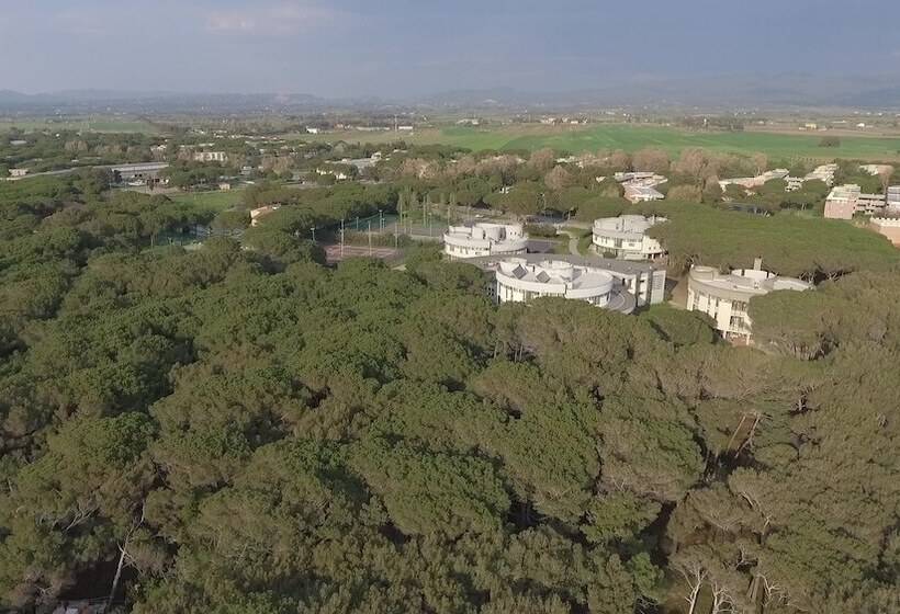 פונדק Csa Hotel Beach & Park