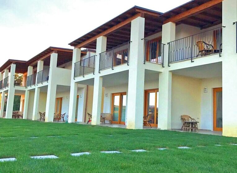 مسافرخانه Stella Marina Camere Sul Mare