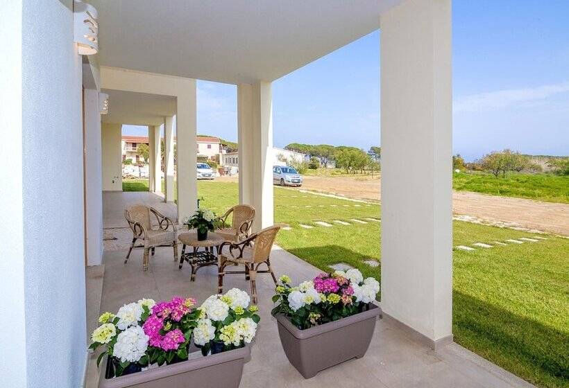 مسافرخانه Stella Marina Camere Sul Mare