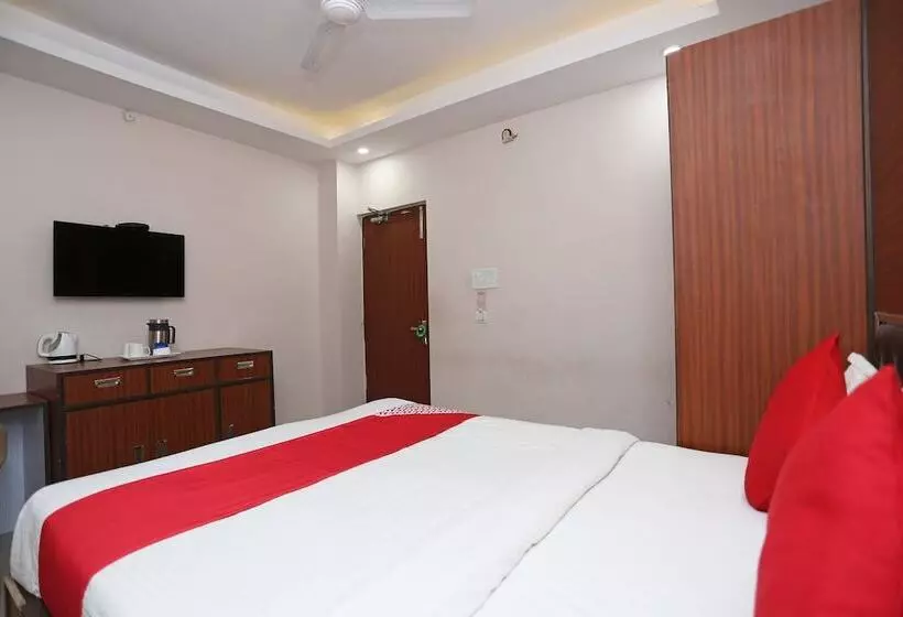 هتل Kamat Inn