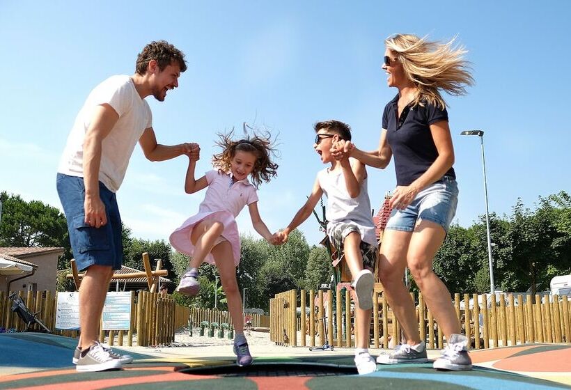 בית מלון כפרי Piani Di Clodia Holidaypark