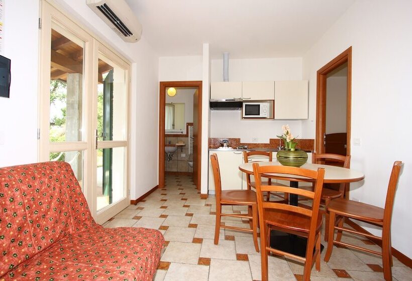 בית מלון כפרי Piani Di Clodia Holidaypark