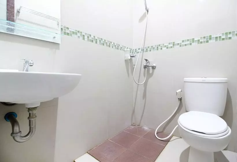 Hotelli Reddoorz Plus @ Timoho