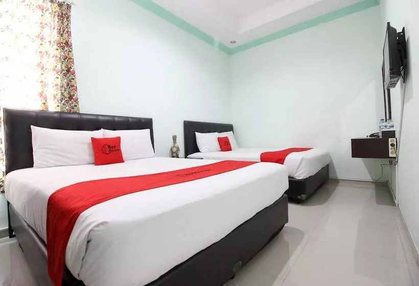 Hotelli Reddoorz Plus @ Timoho