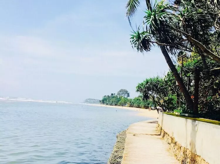 Hotelli Sath Villa Naadi Ayurveda Resort