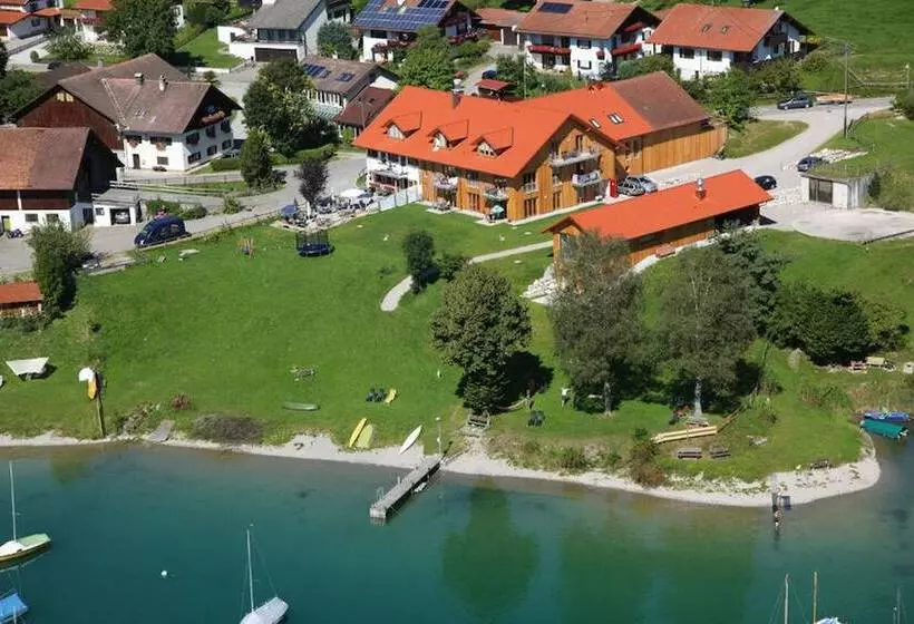 Seehotel Und Appartements Schnöller
