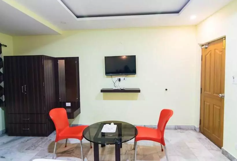 ホテル Shree Darshini Guest House By Oyo Rooms