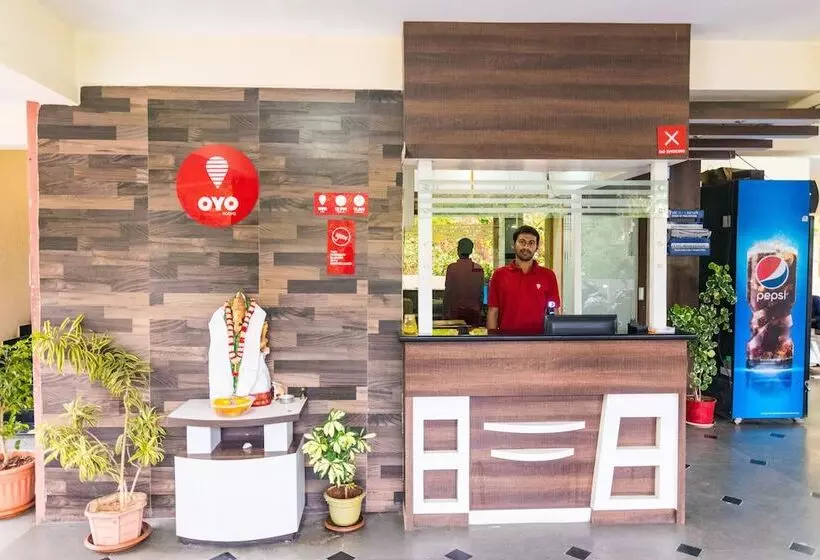 ホテル Shree Darshini Guest House By Oyo Rooms