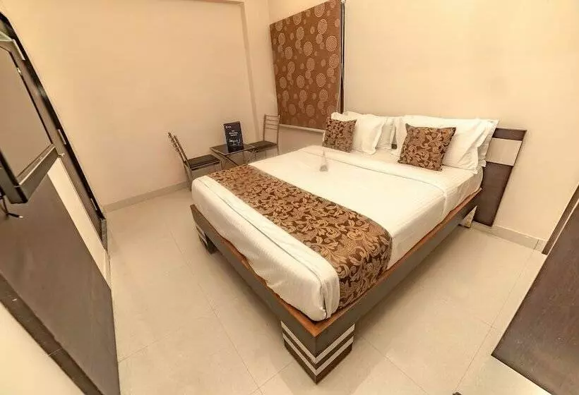 Hotelli O Sr Residency