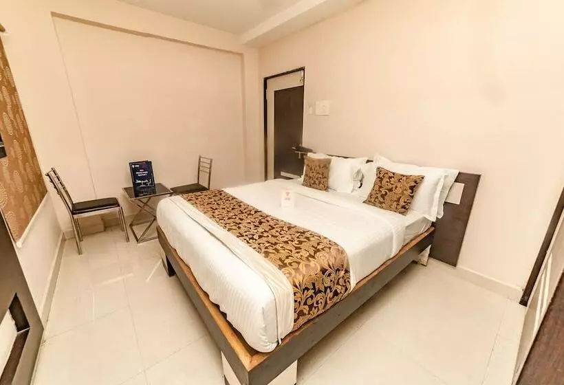 Hotelli O Sr Residency