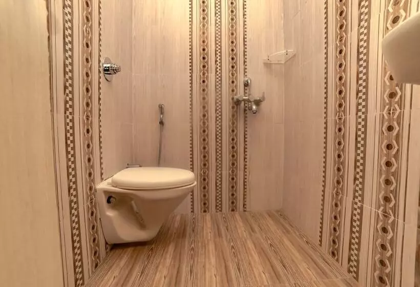 Hotelli O Sr Residency