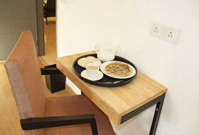 Hotelli O Sr Residency