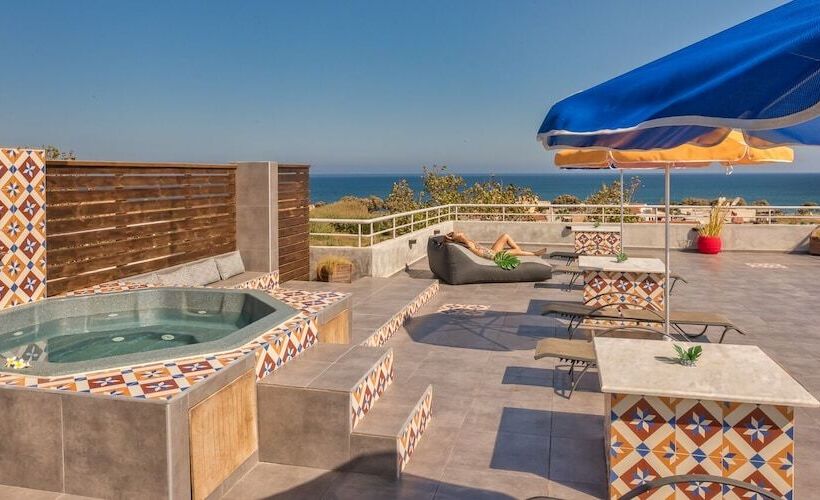 酒店 The Bongos Socially Conscious Rooms, Part Of The Room Rate Goes To Charity