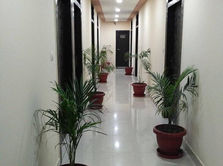 Hotel Utsav Residency