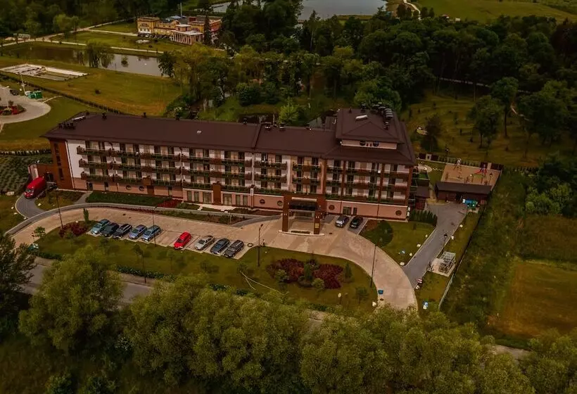 Mineral Hotel Malinowy Raj