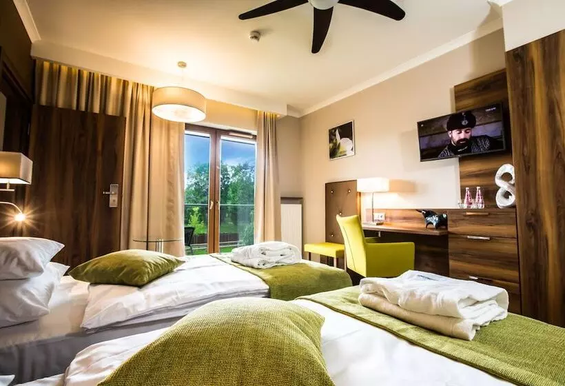 Mineral Hotel Malinowy Raj