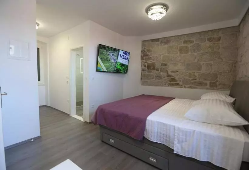 Panzió Villa Kate
