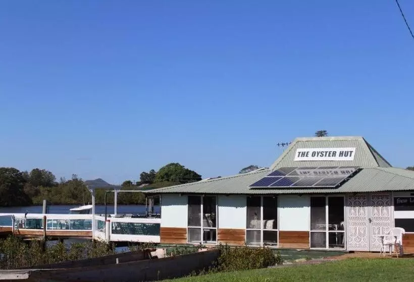 The Boathouse Resort Luxury Apartments