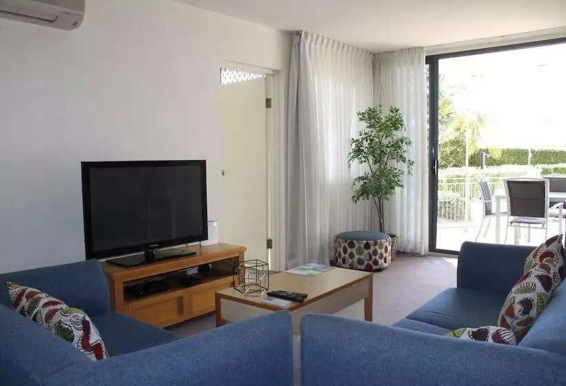 The Boathouse Resort Luxury Apartments