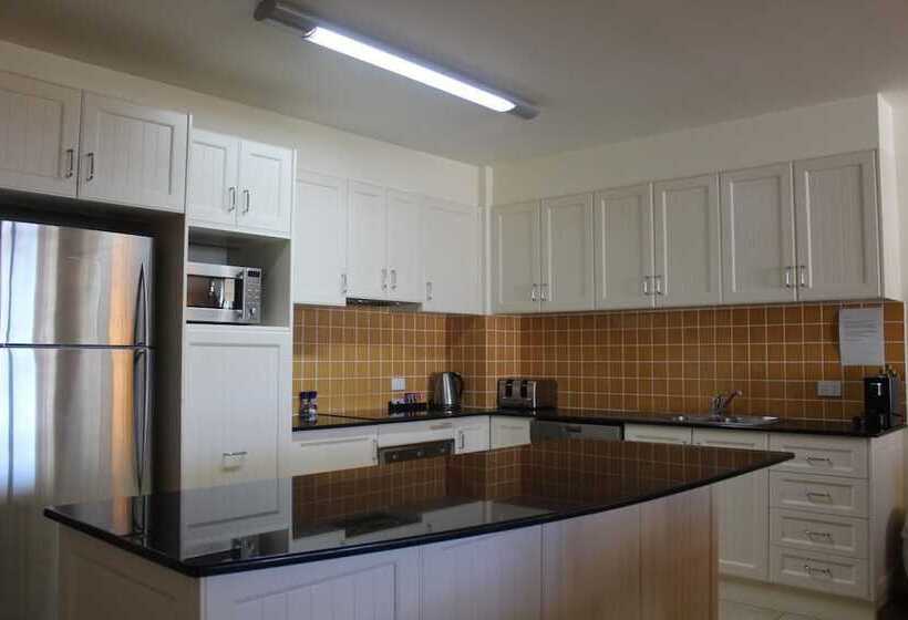 The Boathouse Resort Luxury Apartments