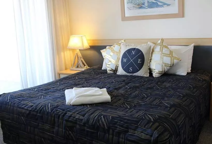 The Boathouse Resort Luxury Apartments