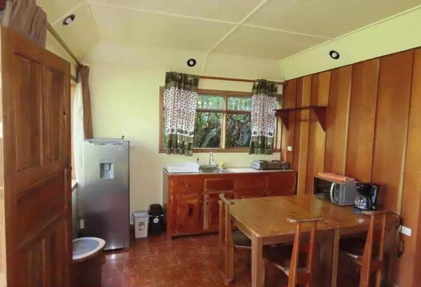 Aamiaismajoitus (B&B) Hospedaje Mariposa