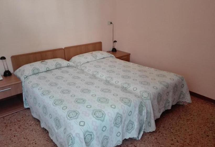 ホテル Albergo Giardino