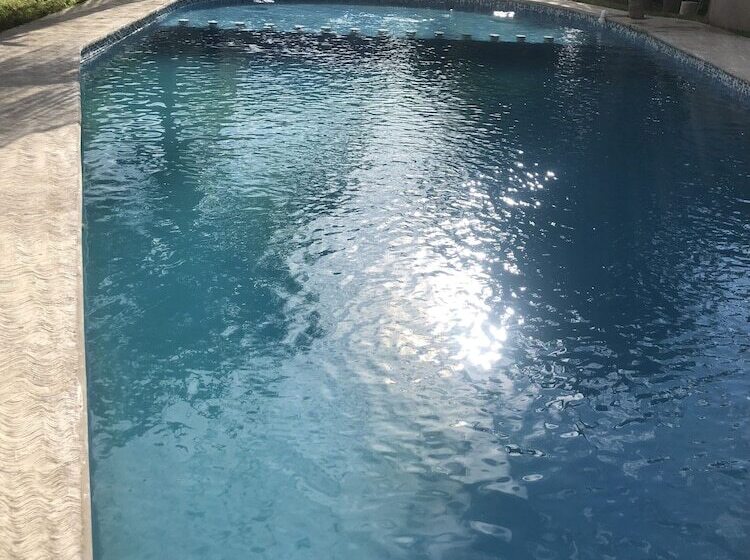 בית מלון כפרי Casa Las Lomas Hostel