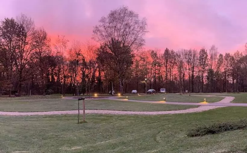 ホテル De Kastanjefabriek