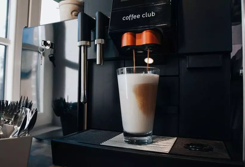 ホテル De Kastanjefabriek