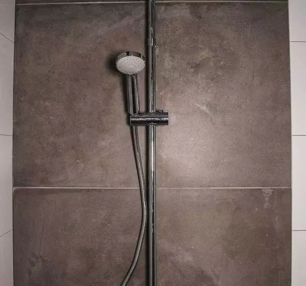 ホテル De Kastanjefabriek