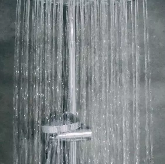 ホテル De Kastanjefabriek