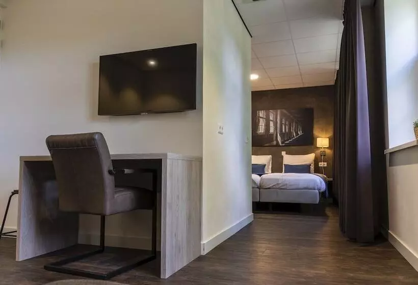 ホテル De Kastanjefabriek