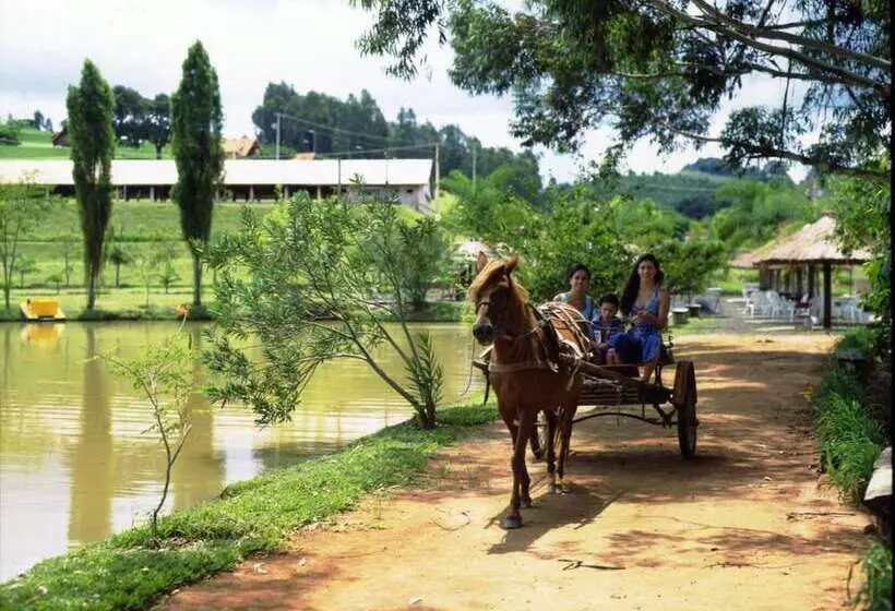 Hotelli Fazenda Menino Da Porteira