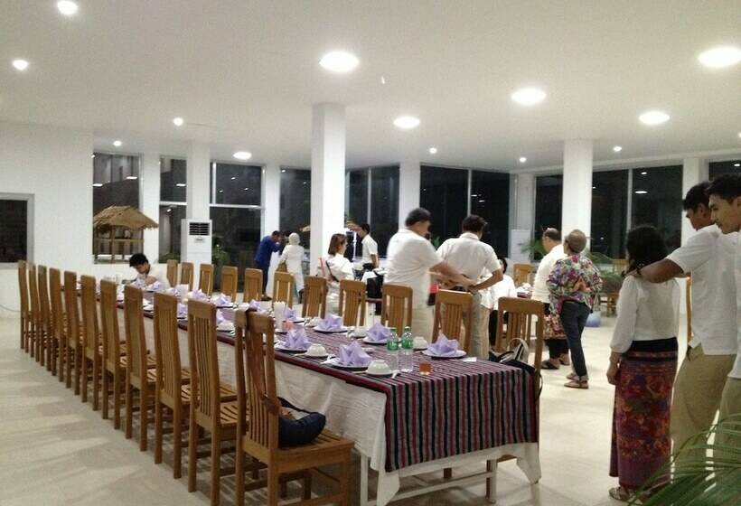 هتل The Eternity Resort