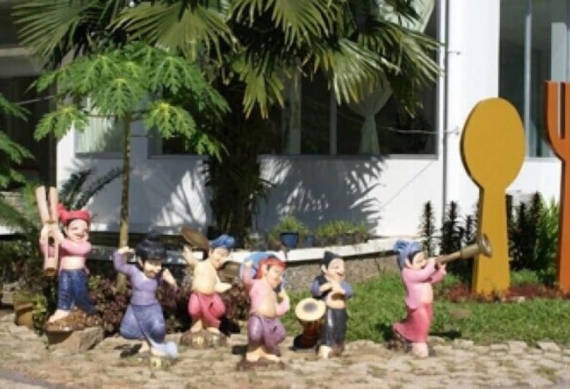 هتل The Eternity Resort